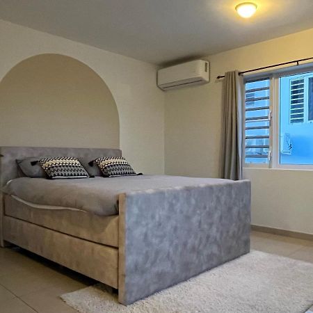 Casa Cheers Apartment Willemstad Ngoại thất bức ảnh